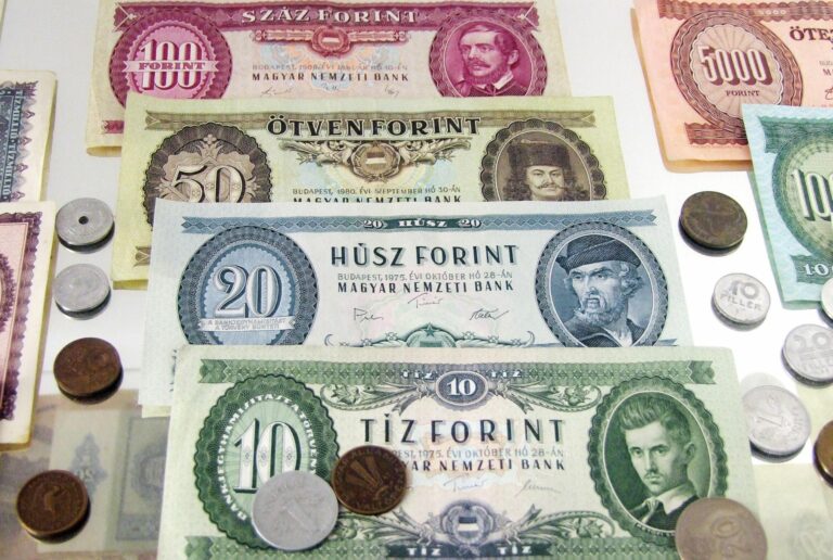 Mennyit érhet az otthoni régi pénz?